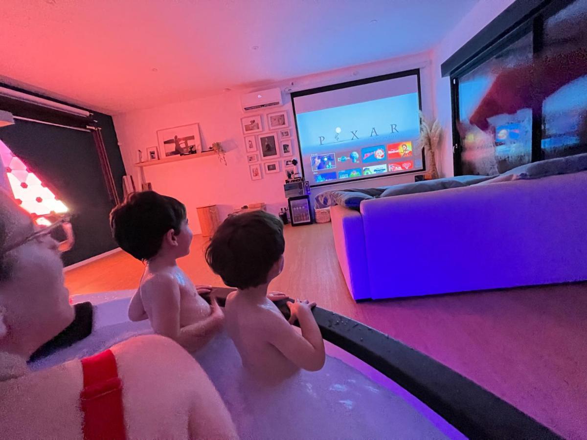 Capsule Nature & Photos - Jacuzzi - Netflix & Home Cinema - Ps5 & Jeu Thun-Saint-Martin Eksteriør billede